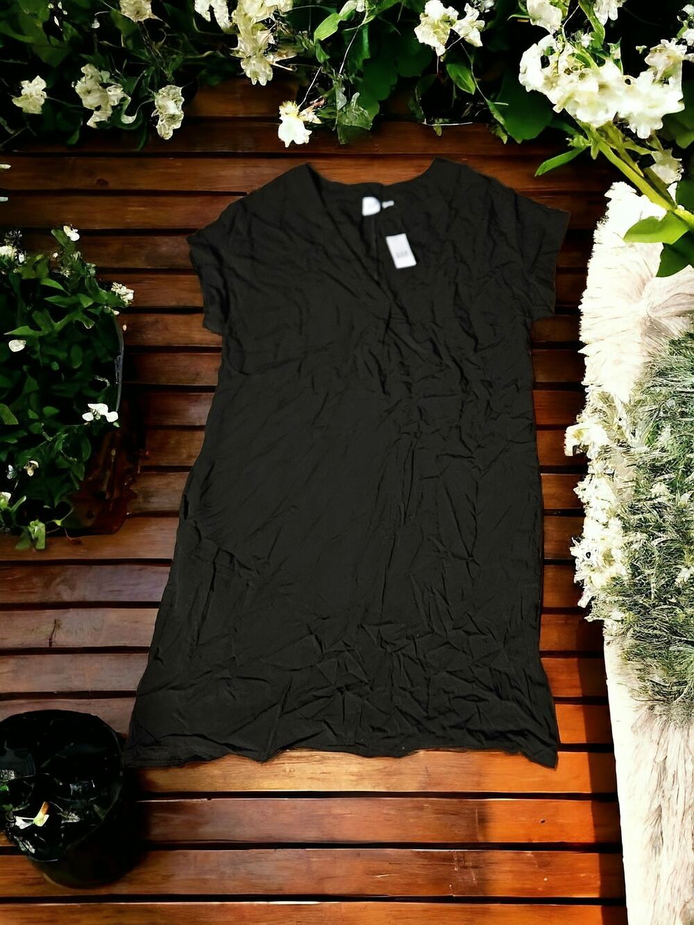 Gap Small Short Sleeve Black Dress